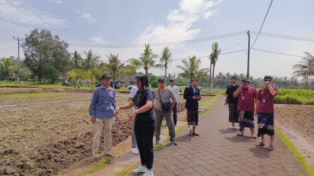Survey Lapangan Cycle dan Jogging Track di Desa Pangsan untuk Mewujudkan Desa Wisata Berkualitas